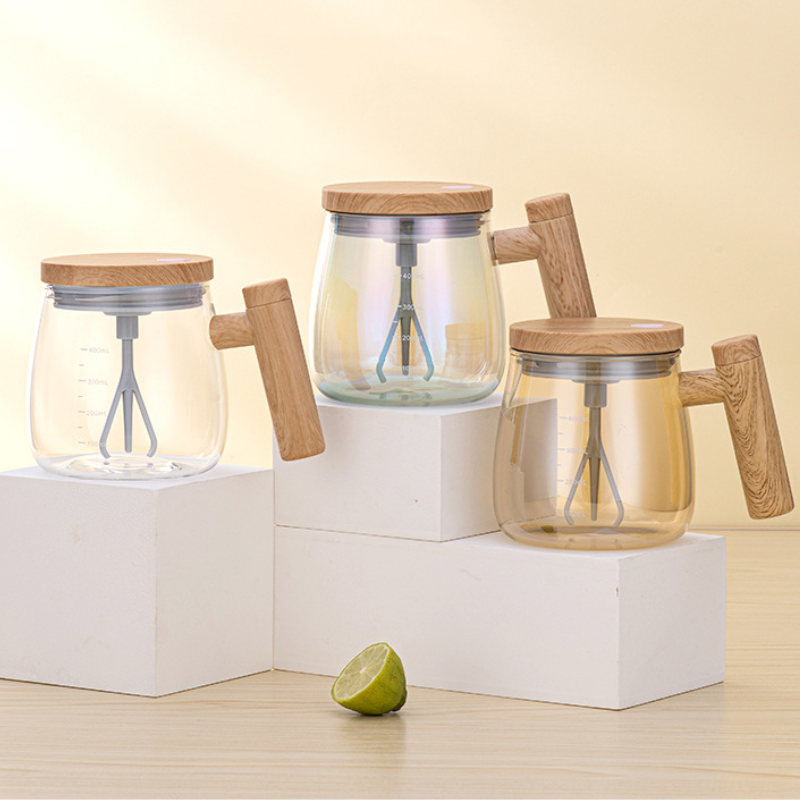 MixMate – De Zelfroerende Beker voor Perfecte Dranken!